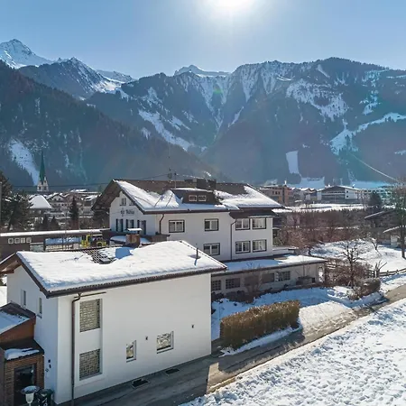 Holiday home Regenbogenhaus