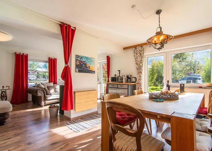 Regenbogenhaus マイヤーホーフェン