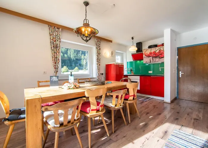 Regenbogenhaus Feriehus Mayrhofen